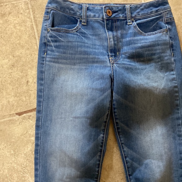 American Eagle hi-rise jegging size 2 - Picture 2 of 3